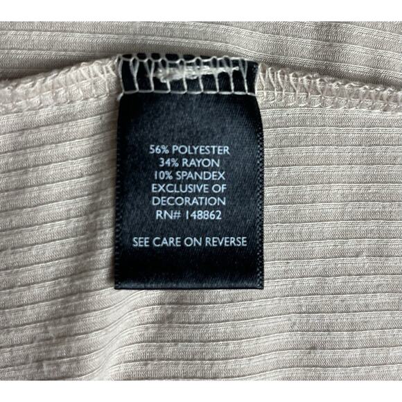 Torrid Super Soft Rib V-Neck Lace Trim Tie Front Sleeve Top Blouse Plus Size 2X - Picture 8 of 8